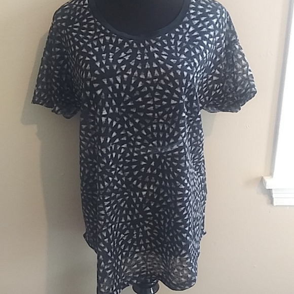 Mossimo Supply Co. Tops - 💜5/$25💜New size large